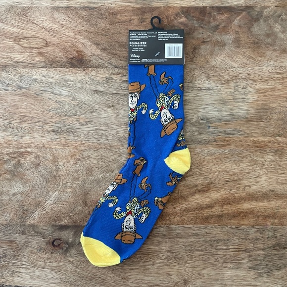 5/$20 NEW Adult Toy Story Woody Socks - Picture 2 of 3